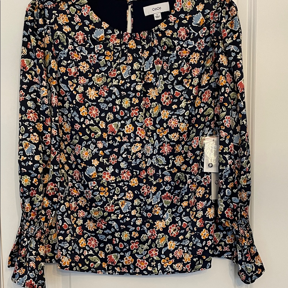 Lined CeCe floral blouse in size XL